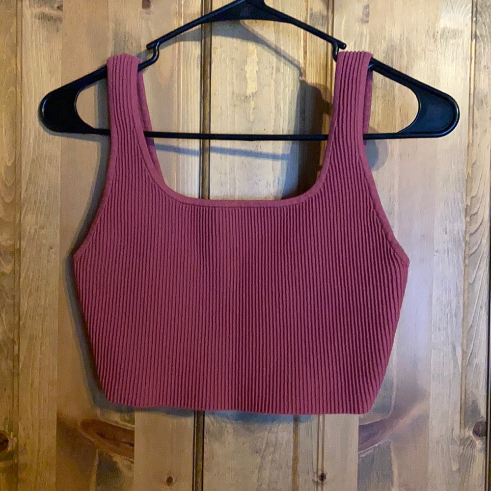 Babaton Sculpt Knit Squareneck Cropped Tank in Red Willow - M